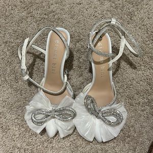Worn only once- Gianni Bini Size 6.5